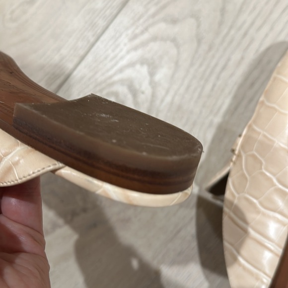 Sam Edelman Linnie Flat Mules - Picture 3 of 7